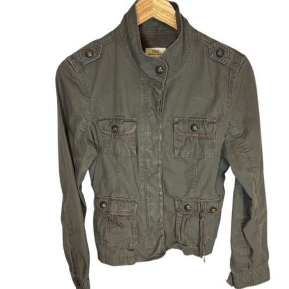 Original & Glamour Jackets & Blazers - O&G Orginal & Glamour Military Safari Green Embroidered Floral Jacket Size Large